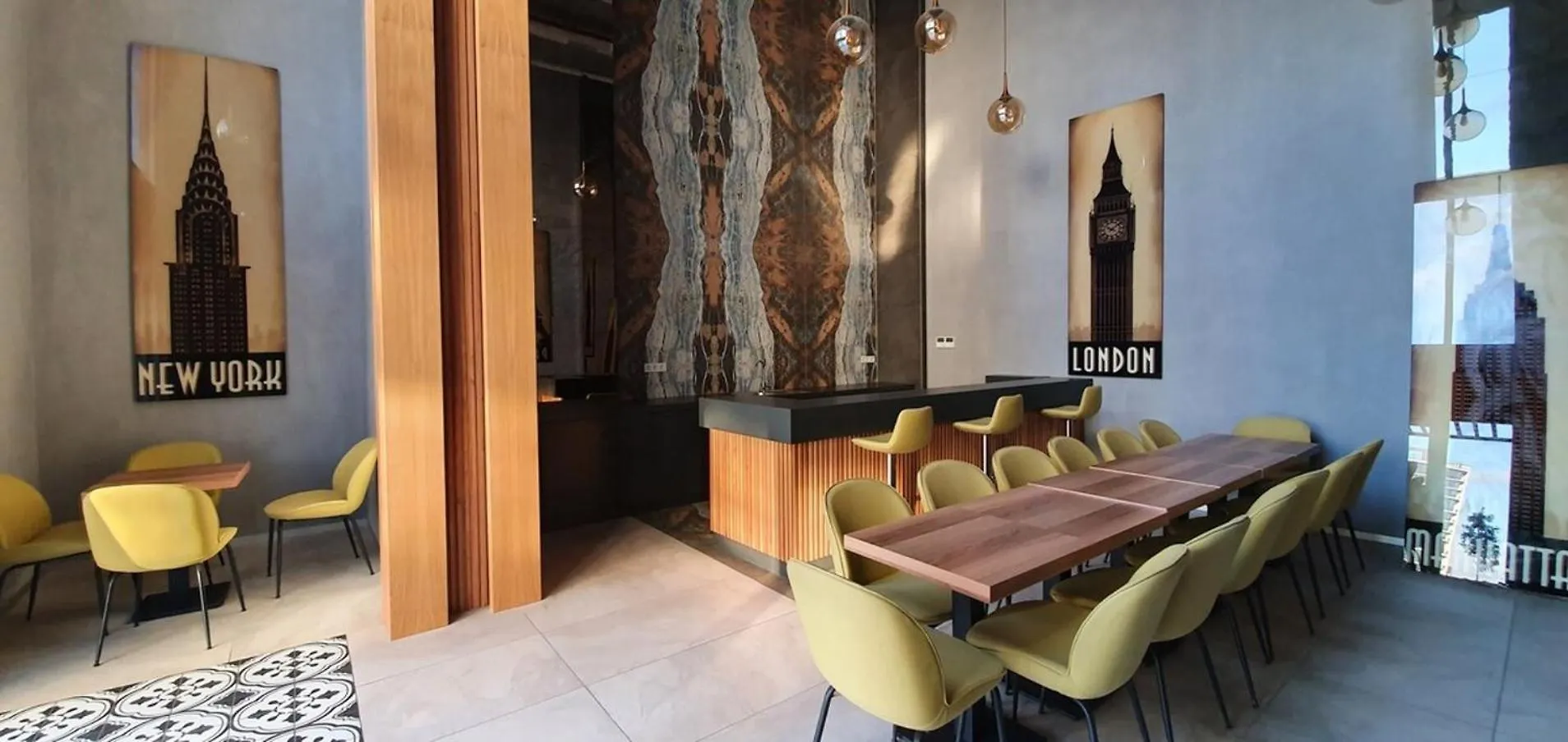 Near Airport Metro 1-Bdr Apartment Gympool Istanbul
